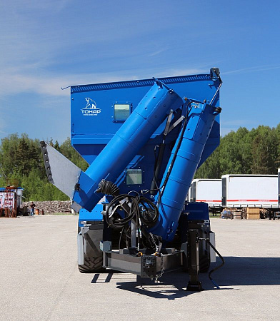 Бункер-перегрузчик зерна Тонар-ПТ11