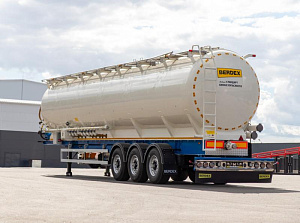 Кормовоз Berdex SVM с пневмовыгрузкой