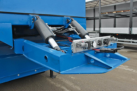 Полуприцеп-стекловоз Тонар S4